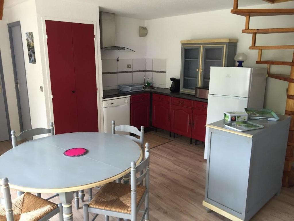 Appartement Sur Le Bord Du Lac De Fabreges Laruns Luaran gambar